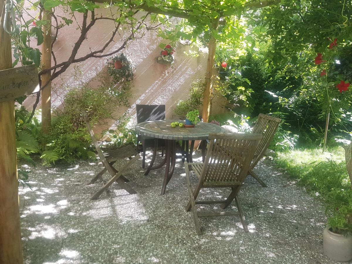 Gastezimmer Nahe Wesslinger See エクステリア 写真